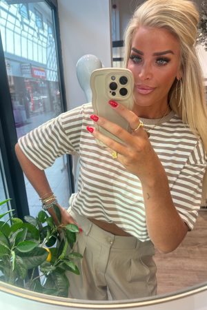 Streep trui beige