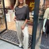 Basic top Lou donkerbruin