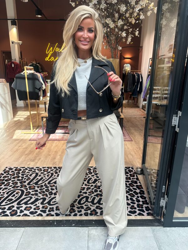 Inspired trenchcoat zwart